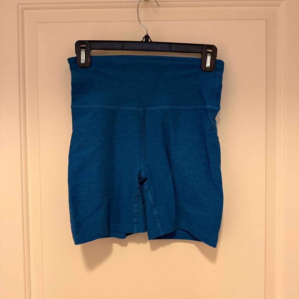 Beyond Yoga Gulf Stream oceana high waisted bike shorts - Picture 2 of 6